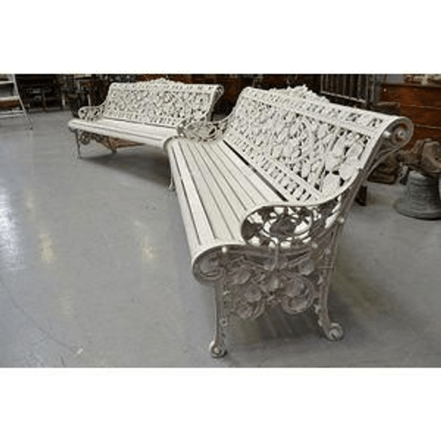 Coalbrookdale Style
Nasturtium Garden Bench

