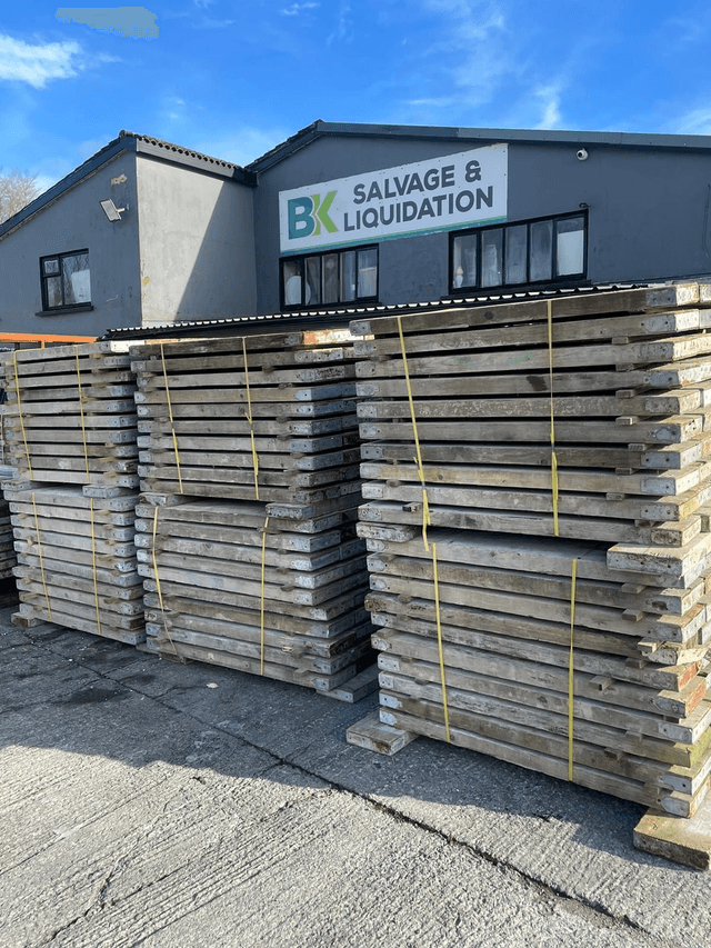 4FT Wooden Planks x 50 (Bale)